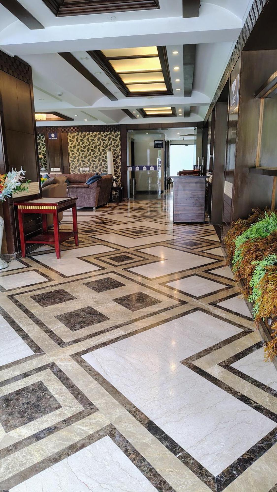 Crestmont Ashapurna Jaipur, Banipark Hotel Bagian luar foto